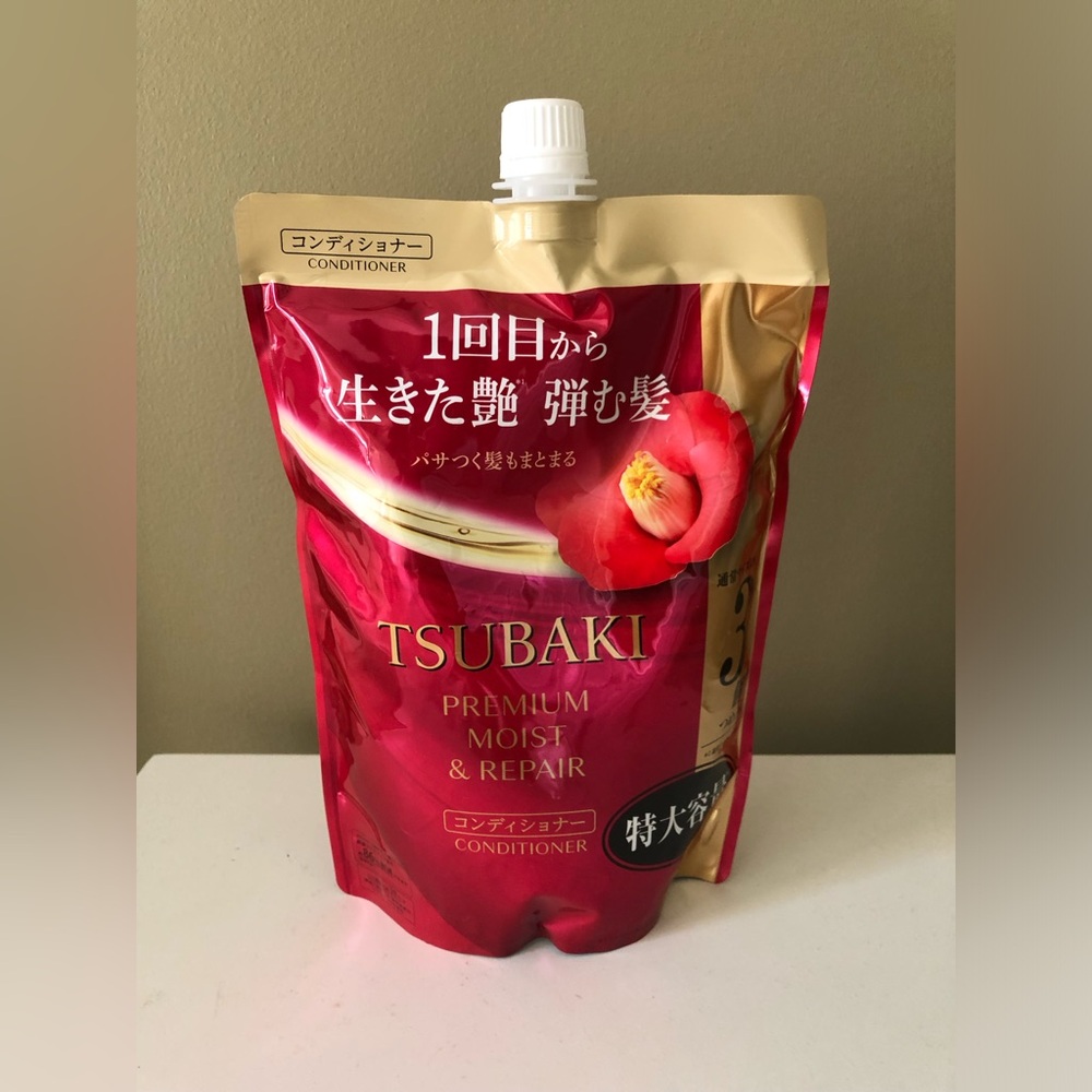 NWT Shiseido Tsubaki Premium Moist & Repair Conditioner Refill Pouch 900 mL